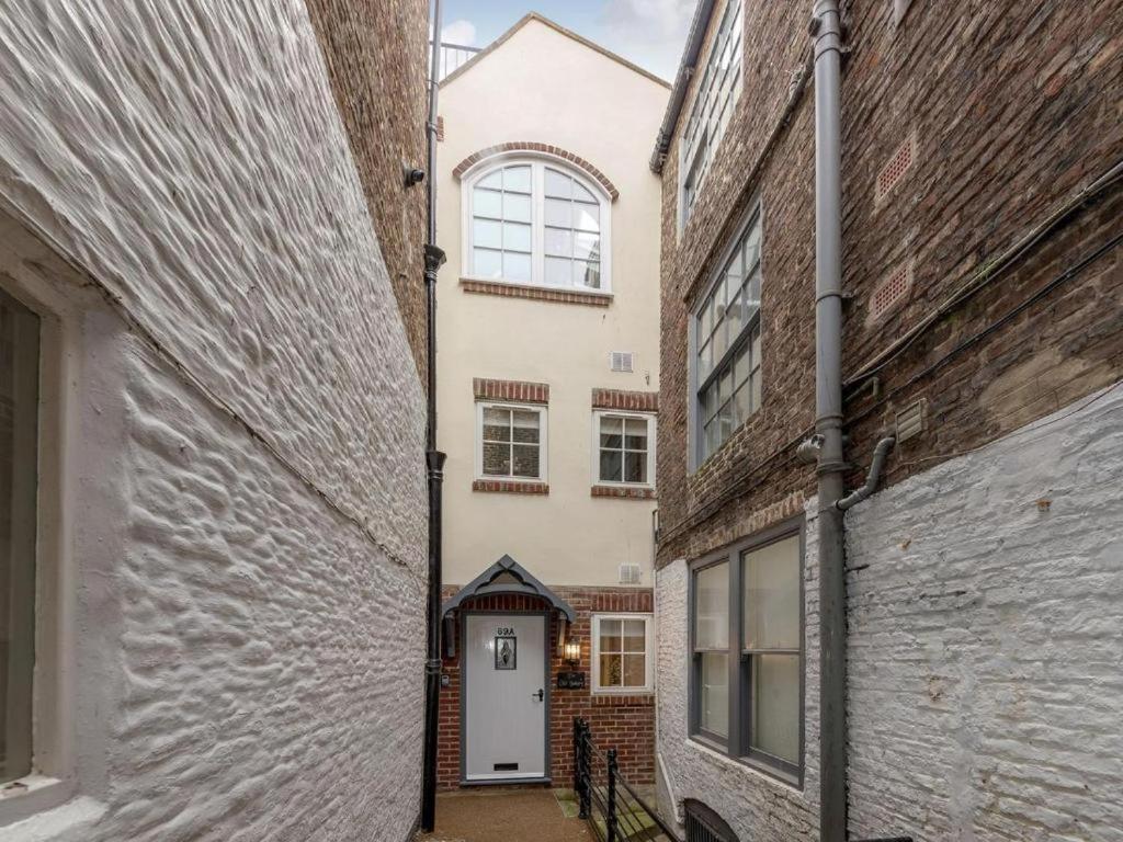 89A Church Street - Luxury One Bed Apartment With Roof Terrace Whitby Exteriör bild